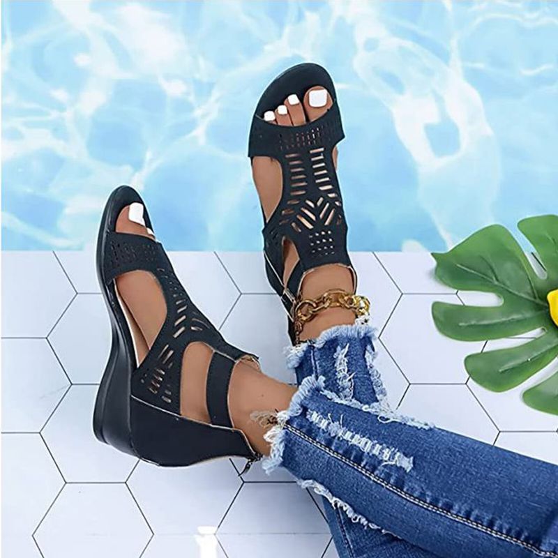 Plus Size Damen Casual Atmungsaktiv Hohl Sommer Urlaub Wedges Sandalen