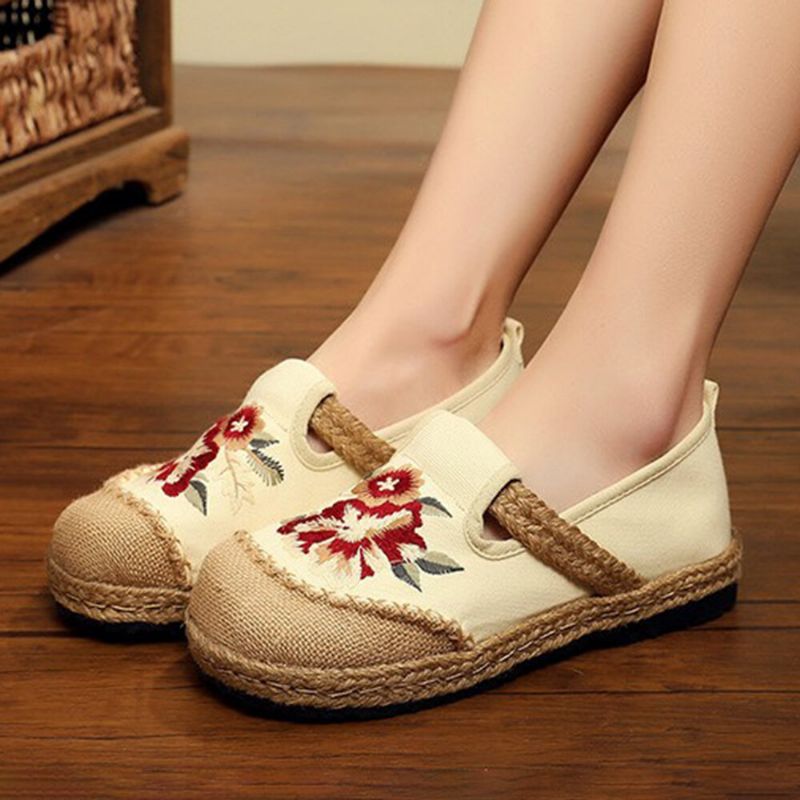 Alte Peking-blumen-stickerei-beiläufige Espadrille-müßiggänger Der Frauen