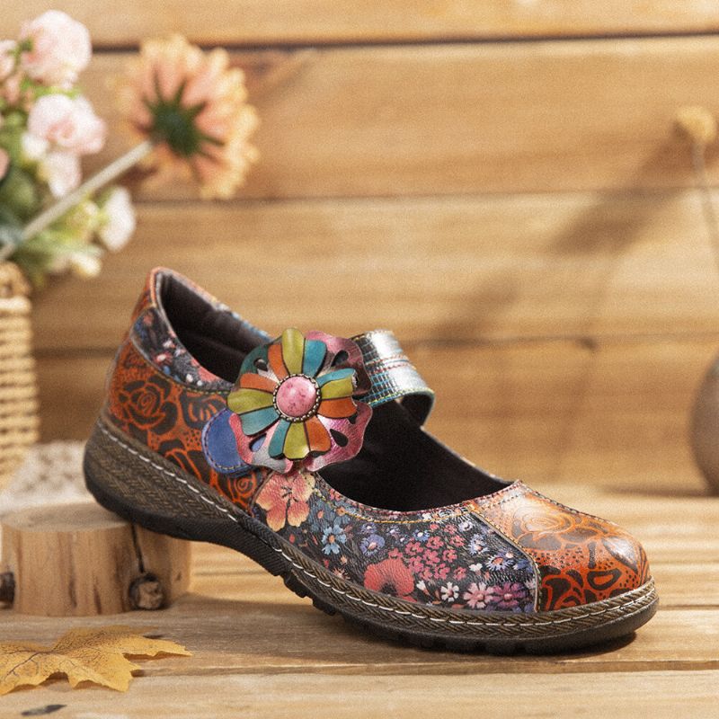 Flache Schuhe Aus Echtem Leder Mit Retro-prägung Und Blumenspleißung