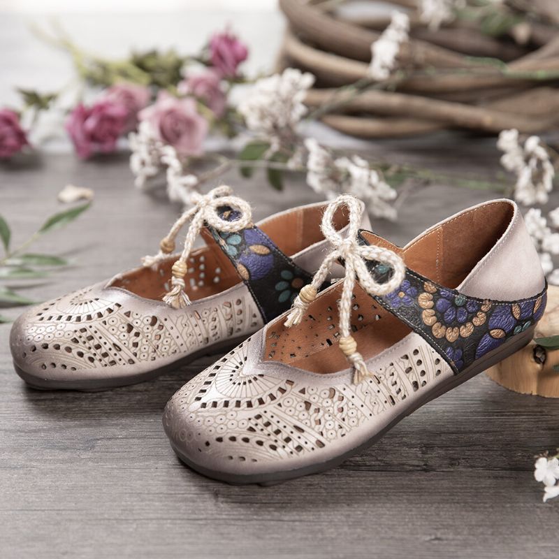 Flache Schuhe Im Retro-stil Mit Hohlem Blumenmuster Und Weichem Sohlenknoten Und Runder Zehenpartie