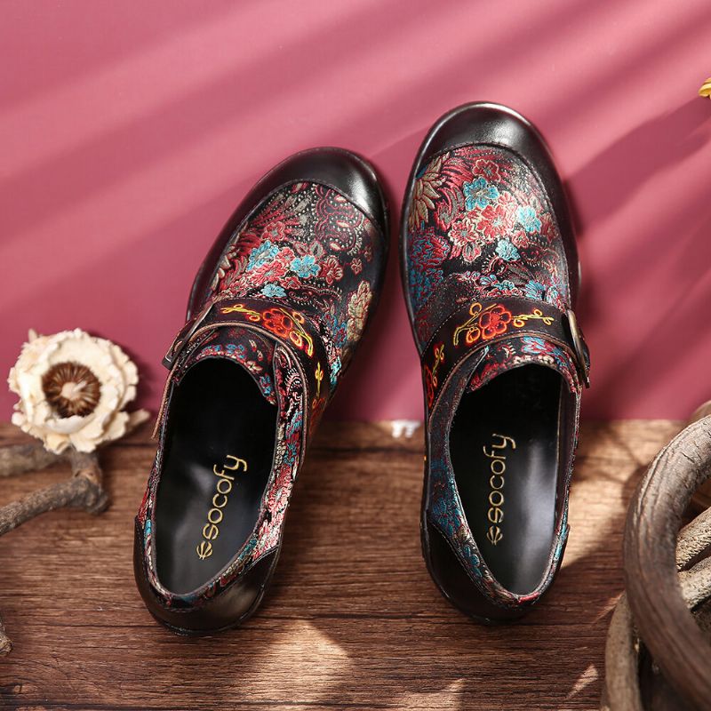 Flache Schuhe Zum Hineinschlüpfen Aus Leder Mit Retro-blumenstickerei Und Pflaumenblüten-schnalle