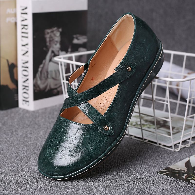 Frauen Cross Strap Solid Color Casual Comfy Flats