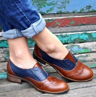 Frauen Farbe Splicing Square Heel Round Toe Brogue Oxfords Casual Flats Loafers