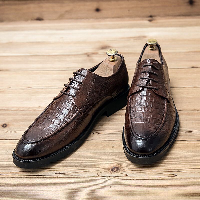 Atmungsaktive Herren-mikrofaser Mit Weicher Sohle Krokoprägung Retro Spitzer Zeh Lässige Business-schuhe