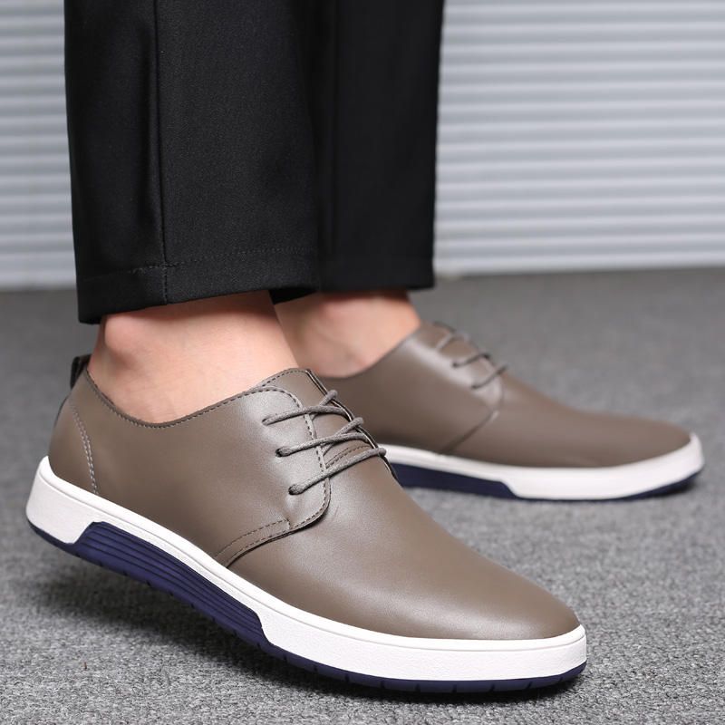 Flache Oxfords Aus Weichem Leder Für Das Business-büro