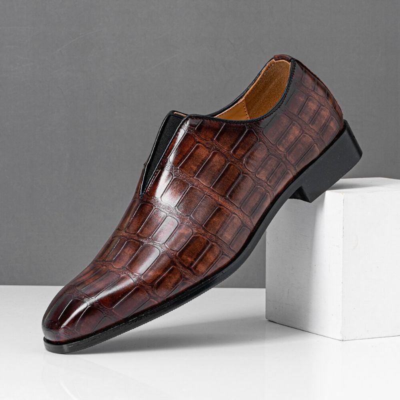 Herren Leder Soft Sole Pointy Toe Crocodile Pattern Slip On Casual Dress Schuhe