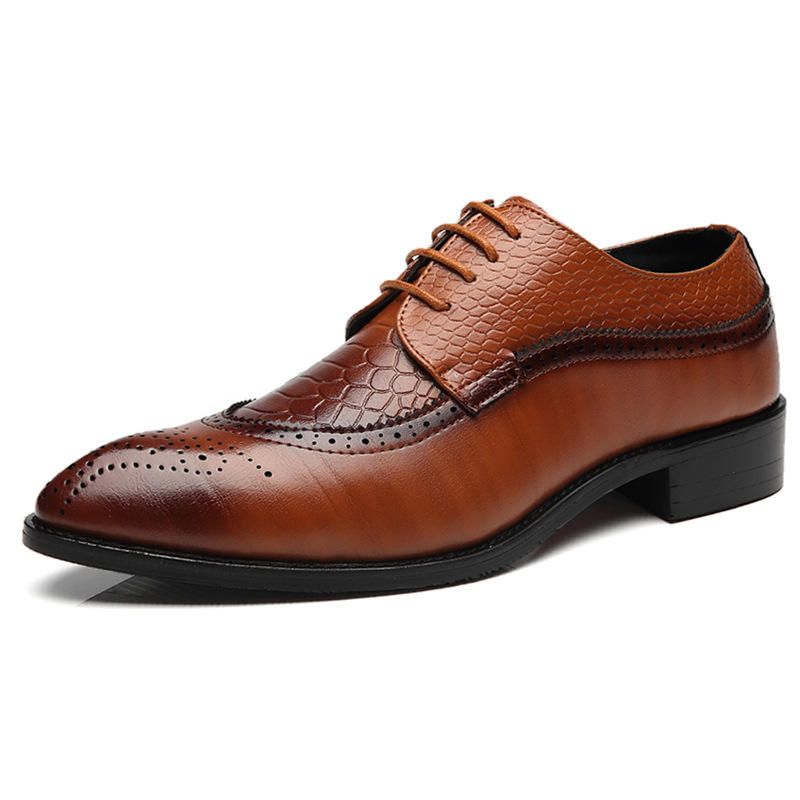 Modern Brogue Carved Classic Spitzschuh Für Herren