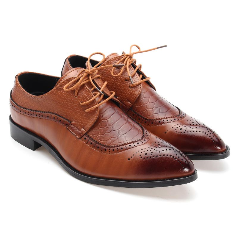 Modern Brogue Carved Classic Spitzschuh Für Herren