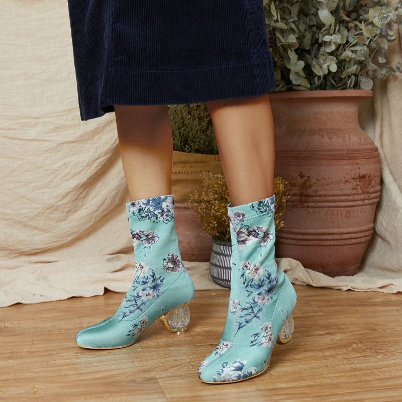 Bequeme Stilvolle Gestickte Blumen Stoff Elastischer Slip-on Kurze Stiefel Mit Klobigem Absatz