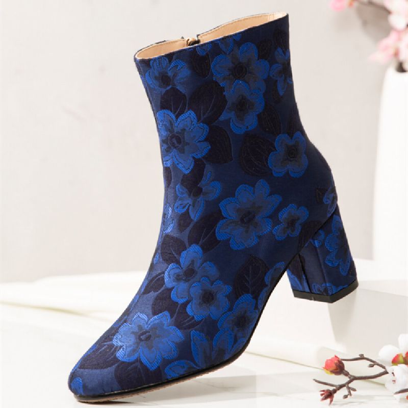 Eleganter Floral Bedruckter Satin Bequemer Seitlicher Reißverschluss Modische Kurze Stiefel Mit Klobigem Absatz