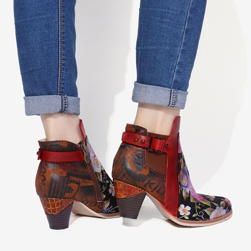 Geblühte Retro-blume Kombiniert Mit Eleganten Einzigartigen High Heel-stiefeln Im Modernen Stil