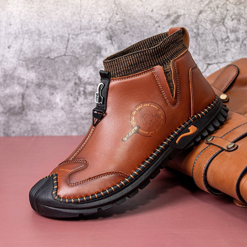 Herren-stiefel Aus Echtem Leder Im Vintage-chelsea-stil Mit Weichem Boden. Warme Lässige Sockenstiefel