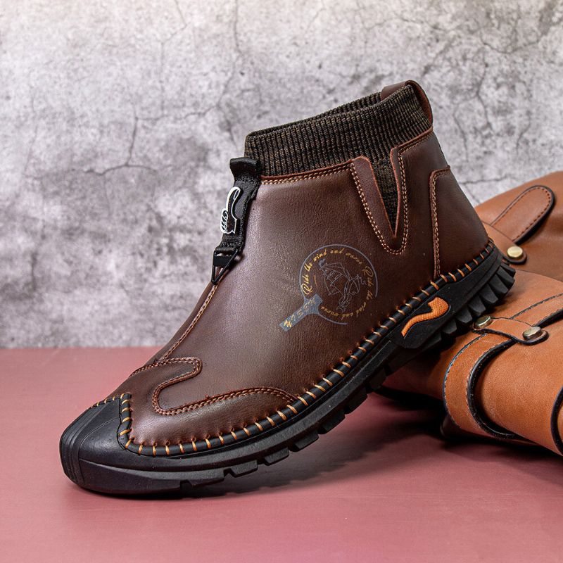 Herren-stiefel Aus Echtem Leder Im Vintage-chelsea-stil Mit Weichem Boden. Warme Lässige Sockenstiefel