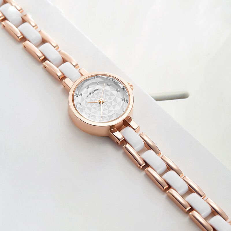 Frauen Einfache Dreipolige Crytal Diamonds Dial Mode Keramik Stahlband Quarzuhr