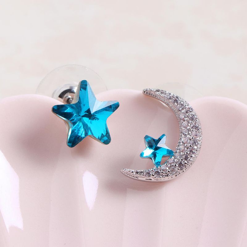 Einzigartiger Asymmetrischer Ohrstecker Luxus Micro Paved Zirconia Crystal Star Moon Piercing Ohrringe