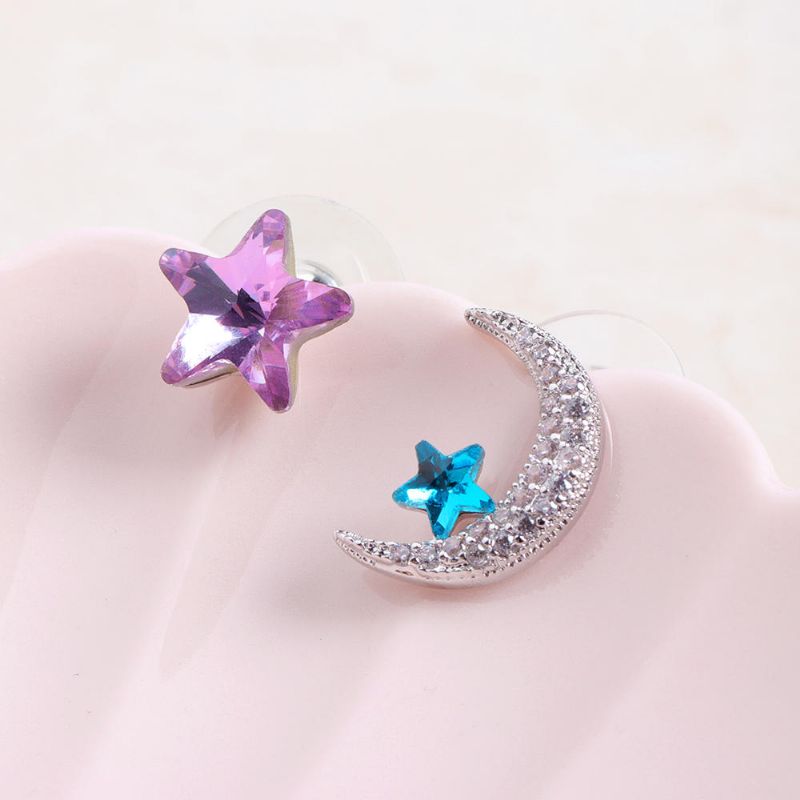 Einzigartiger Asymmetrischer Ohrstecker Luxus Micro Paved Zirconia Crystal Star Moon Piercing Ohrringe