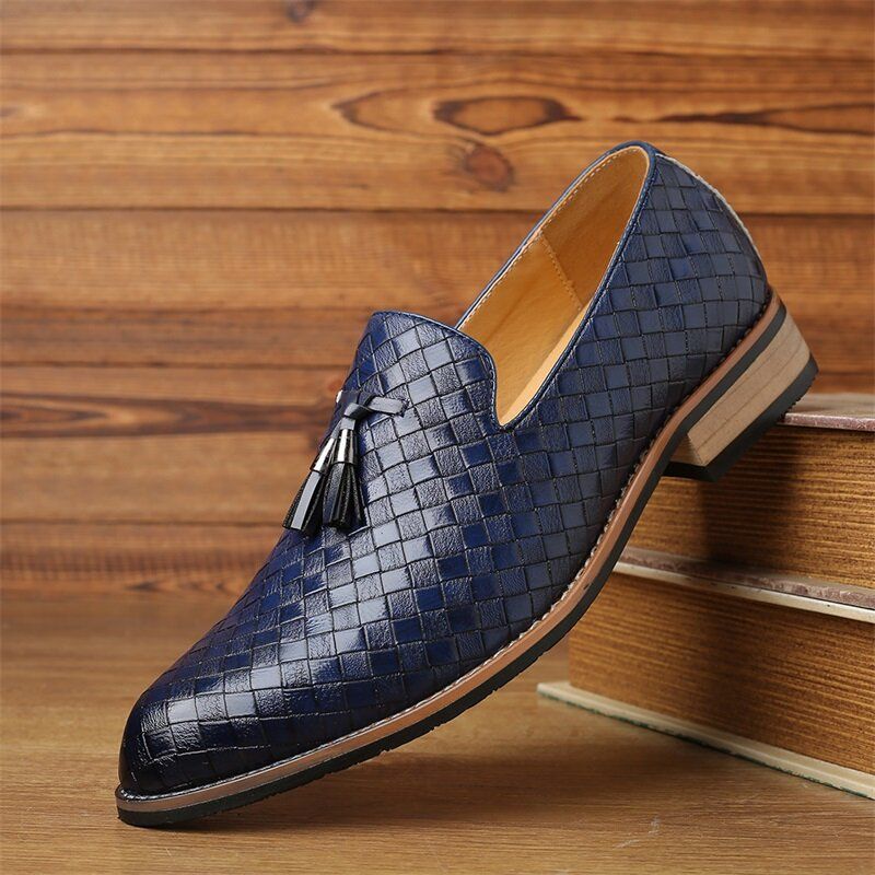 Männer Leder Atmungsaktiv Vintage Weave Quaste Spitzschuh Slip On Bequeme Casual Business Schuhe