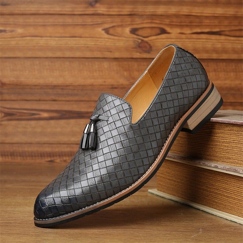 Männer Leder Atmungsaktiv Vintage Weave Quaste Spitzschuh Slip On Bequeme Casual Business Schuhe