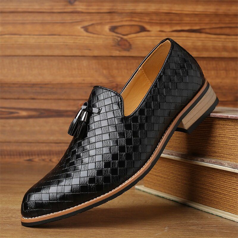 Männer Leder Atmungsaktiv Vintage Weave Quaste Spitzschuh Slip On Bequeme Casual Business Schuhe