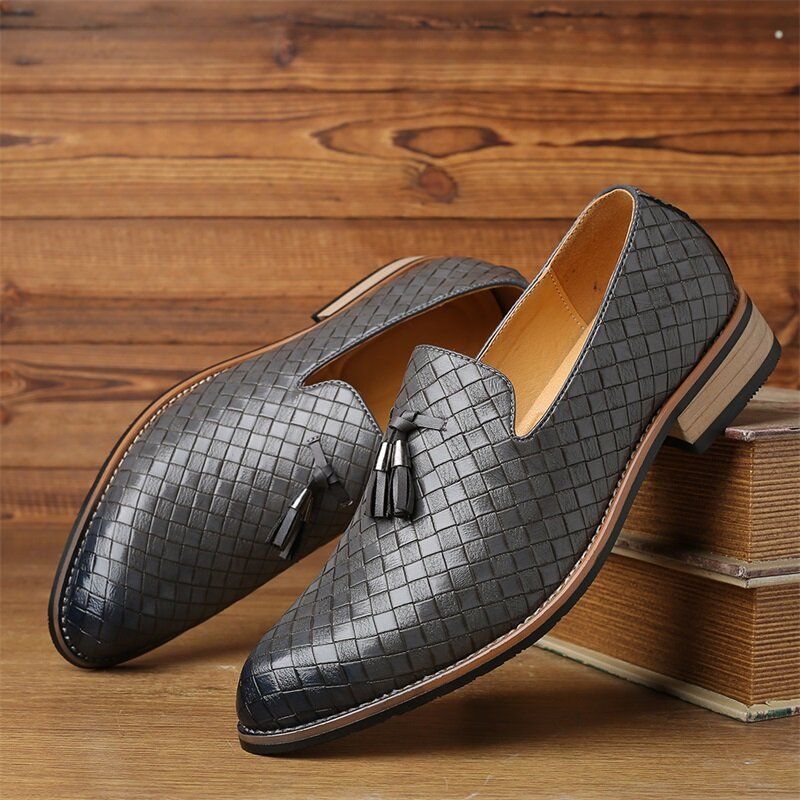 Männer Leder Atmungsaktiv Vintage Weave Quaste Spitzschuh Slip On Bequeme Casual Business Schuhe