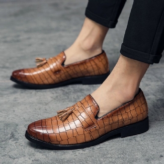 Männer Leder Atmungsaktive Soft Sole Retro Crocodile Grain Slip On Freizeitschuhe