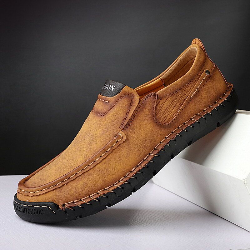 Rutschfeste Slip-on-loafer Aus Handgenähtem Mikrofaserleder Für Herren