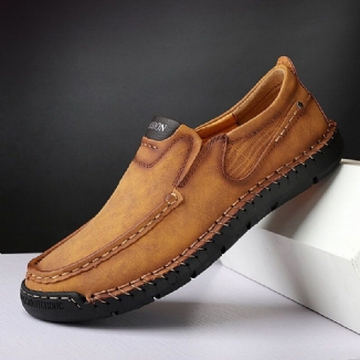 Rutschfeste Slip-on-loafer Aus Handgenähtem Mikrofaserleder Für Herren