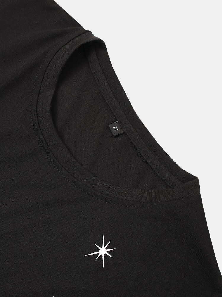 Kurzärmliges T-shirt Mit O-ausschnitt Aus 100 % Baumwolle Mit Space-element-aufdruck Für Herren