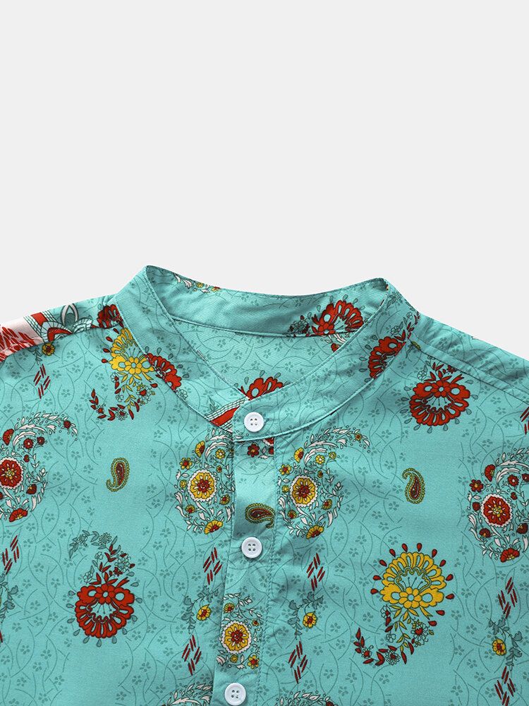 Kurzärmliges Henley-hemd Mit Ethnischem Paisley-print Für Herren Mit Stehkragen