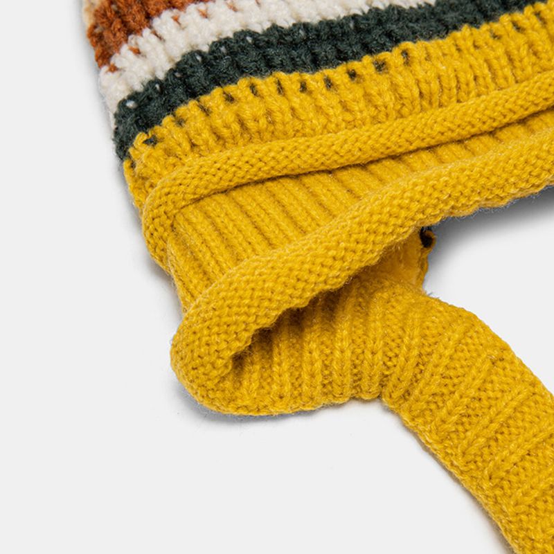 Gestrickter Plus-samt-ohrschutz Für Damen Farblich Passend Gestreift Pelzknäuel Dekoration Wärmende Beanie-mütze