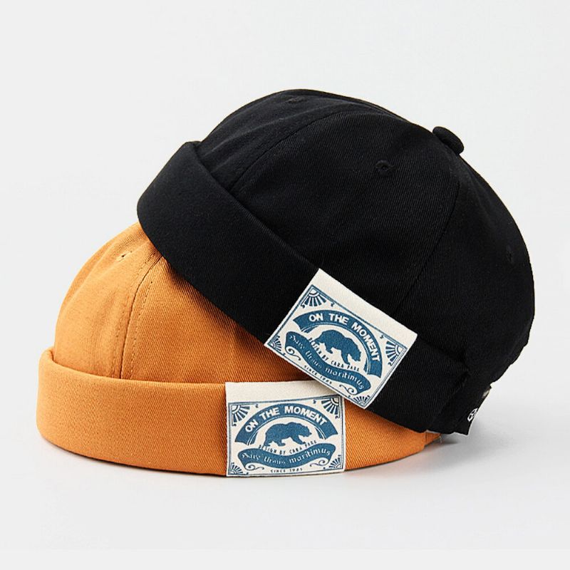 Unisex Baumwolle Buchstabenmuster Aufnäher Street Trend Verstellbare Randlose Beanie Landlord Cap Skull Cap