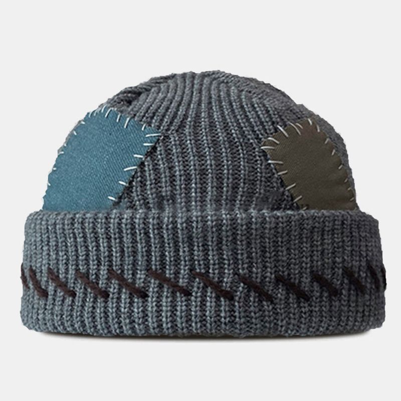 Unisex-beanie-mützen Gestrickt Farblich Abgesetzt Mit Nähten Stoffaufnäher Vintage-wärme Landlord-mütze Totenkopf-mütze