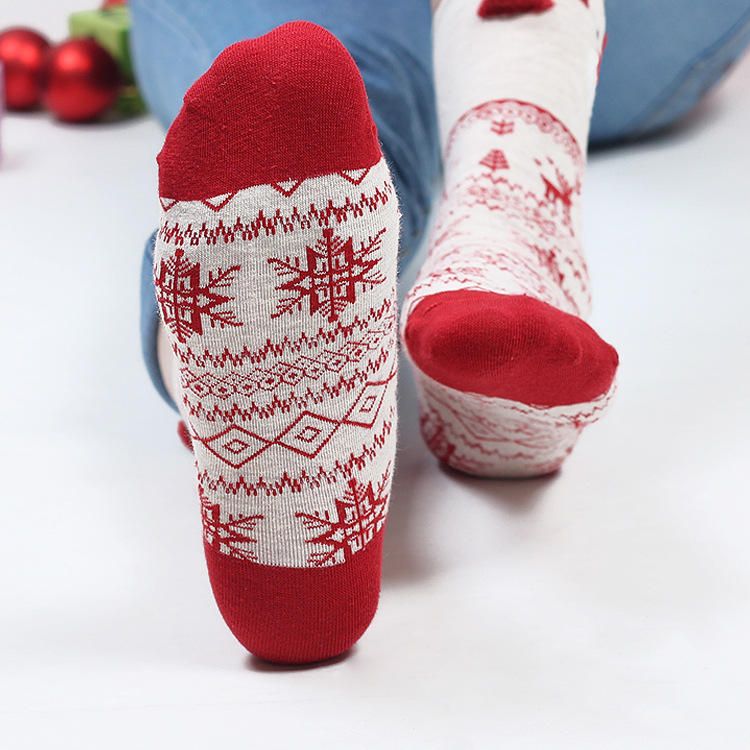 Frauen Süße Weihnachtselch-baumwollsocken Warme Weiche Mittelrohrsocken