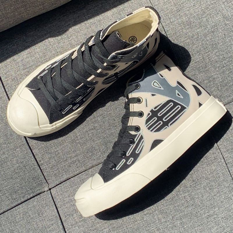 High-tops Mit Graffiti-schnürung Für Damen Schicker Canvas-turnschuh