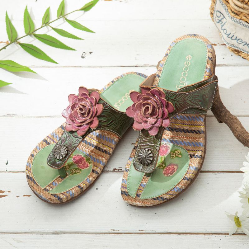 Bequeme Flachstreifen-zehensandalen Aus Leder Mit Retro-blumendruck