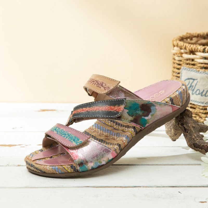 Bequeme Flachstreifen-zehensandalen Aus Leder Mit Retro-blumendruck