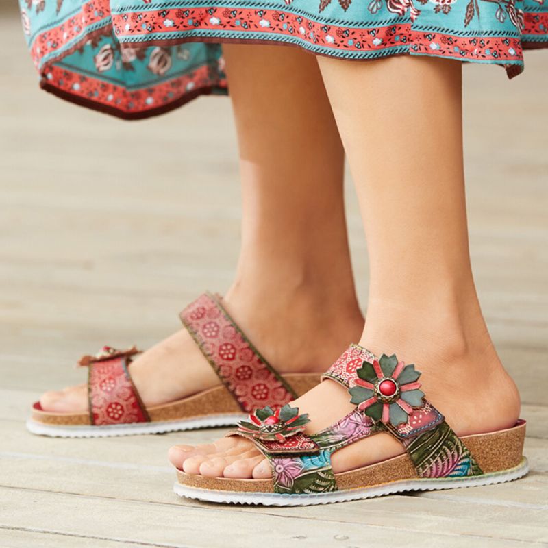 Bequeme Strandferien Aus Echtem Leder Böhmische Ethnische Blumenhakenschleife Keilsandalen Für Den Außenbereich