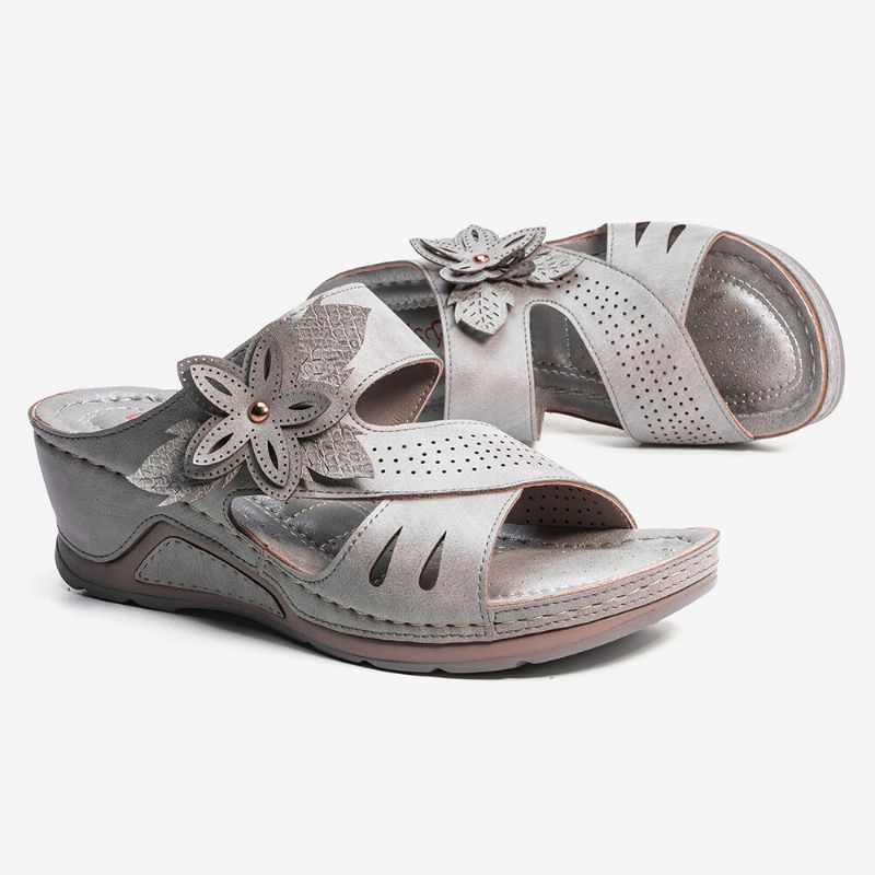 Frauen-blumen-dekorations-slip-on Aushöhlen Weiche Lässige Keilsandalen