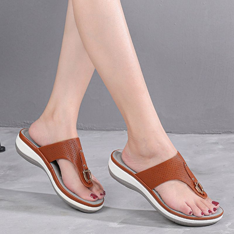 Frauen Sommer Metallverzierung Flip Flops Bequeme Clip Toe Sandalen