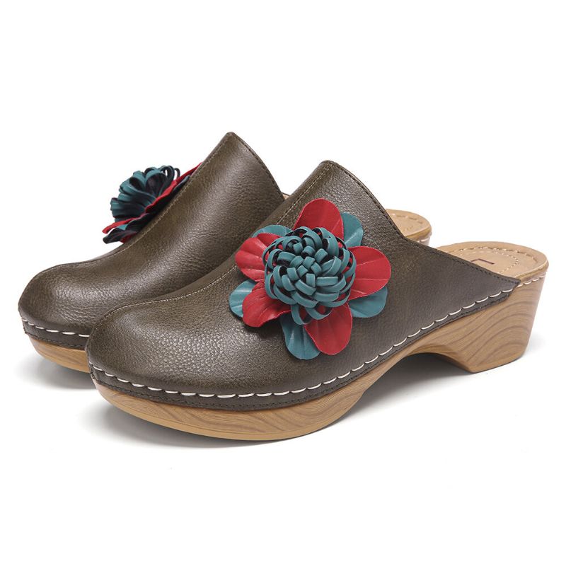 Frauen Tridimensional Flower Closed Toe Backless Clogs Sandalen