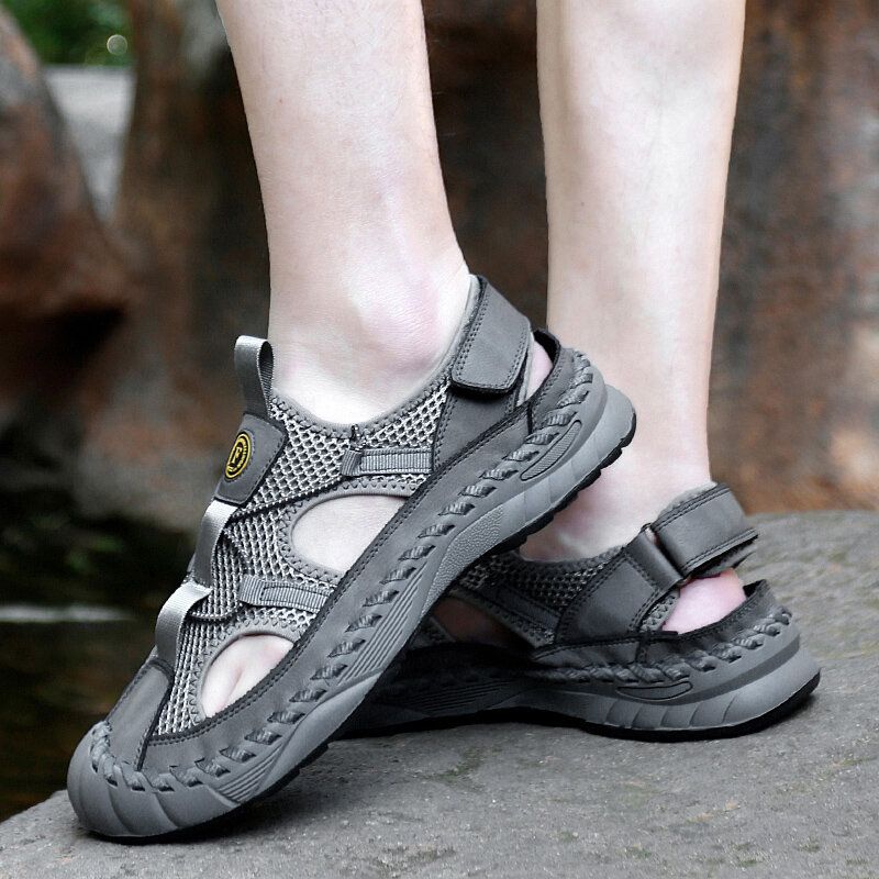 Herren Outdoor Aushöhlen Handnähte Wasser Casual Sandalen