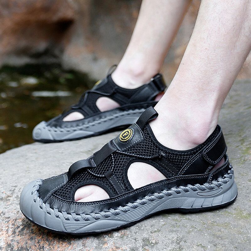 Herren Outdoor Aushöhlen Handnähte Wasser Casual Sandalen