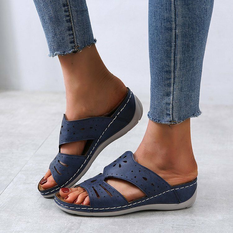 Hohle Bequeme Rutschfeste Lässige Slip-on-sandalen Mit Keilabsatz Für Damen