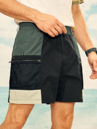 Herren-shorts Mit Elastischem Bund Und Reißverschlusstaschen In Colorblock-optik