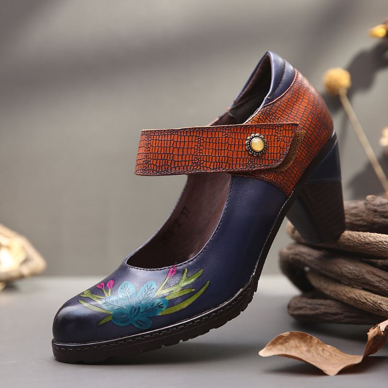 Blumenverzierte Pumps Aus Echtem Leder Im Retro-malstil Mit Zarter Schnalle