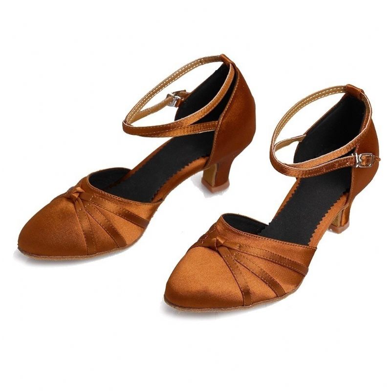 Frauen 5.5 cm Absatz Tango Ballsaal Moderne Mode Tanzschuhe Pumps