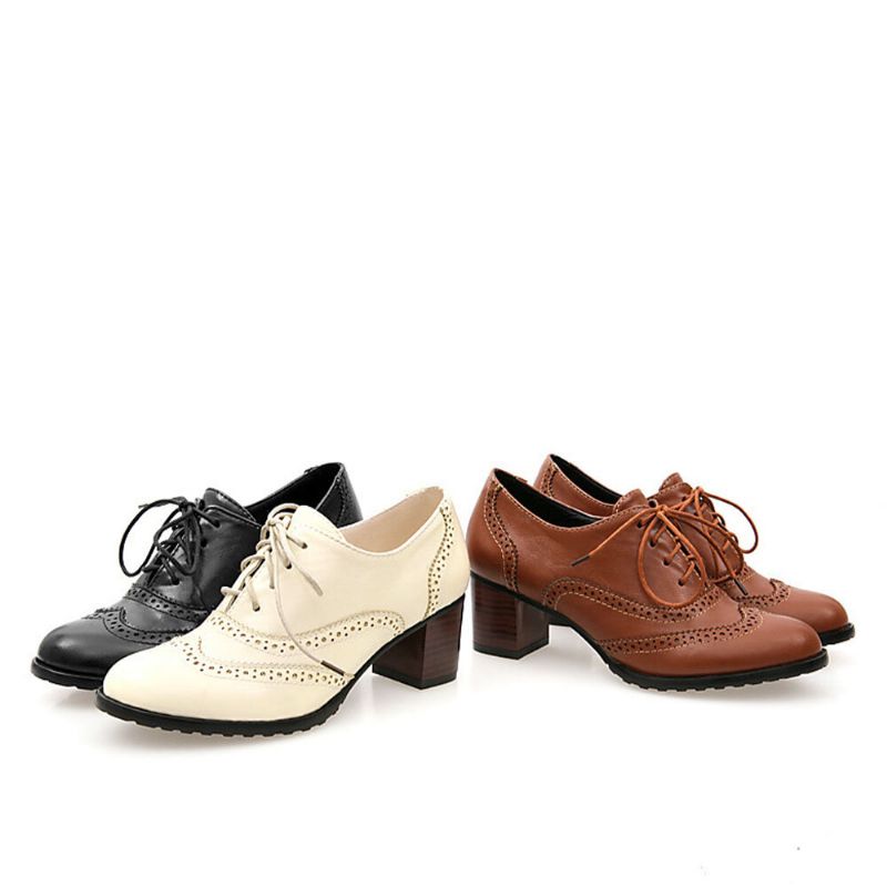 Große Damen-schnürschuhe Mit Bequemen Retro-oxfords-heels