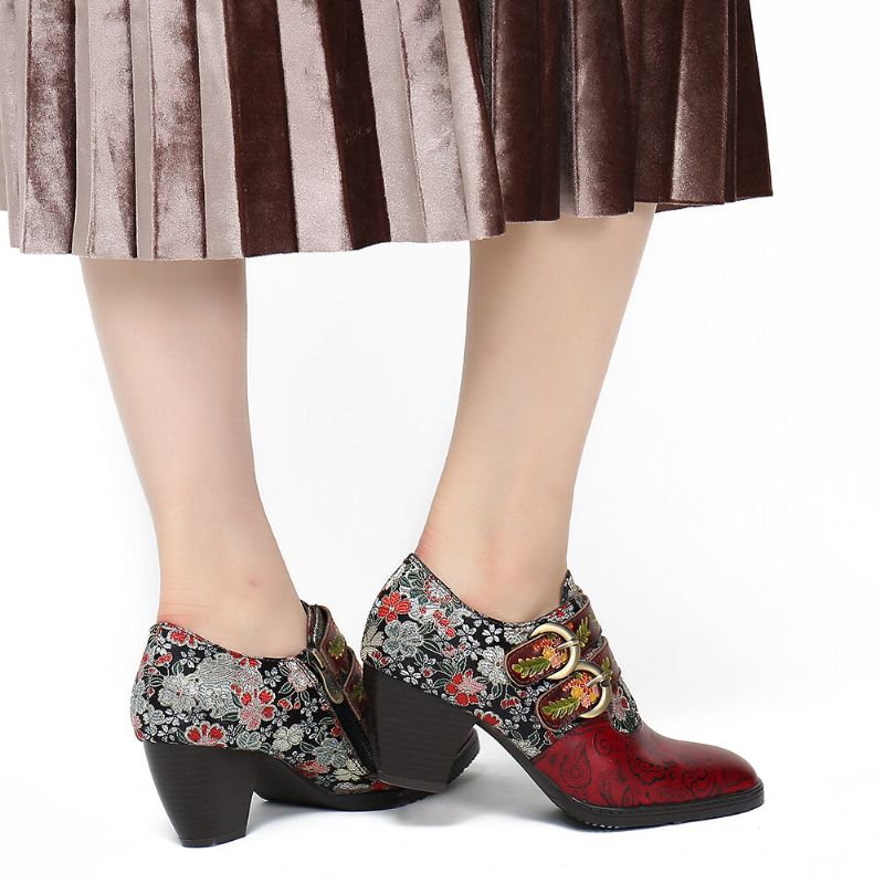 Retro Flower Metall Geprägte Schnalle Leder Pumps Mit Niedrigem Absatz Und Eckiger Zehenpartie