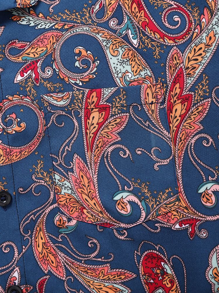 Kurzärmlige Herrenhemden Mit Ethnischem Paisley-print Und Patchwork-revers