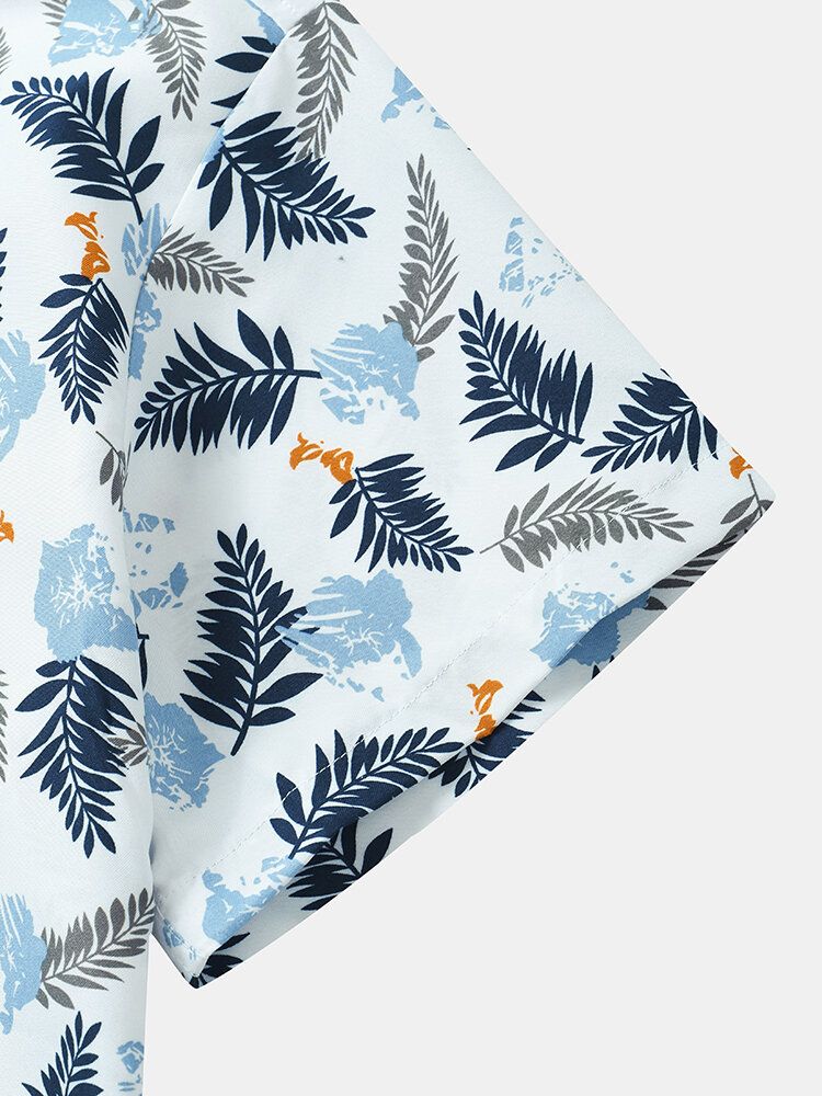 Männer Tropical Leaves Print Revers Regular Fit Urlaub Lässige Kurzarmhemden